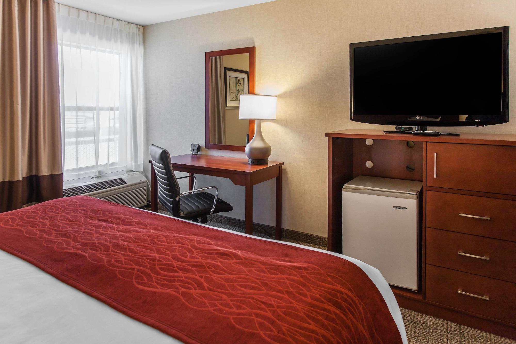 Comfort Inn & Suites Near Fallon Naval Air Station Экстерьер фото