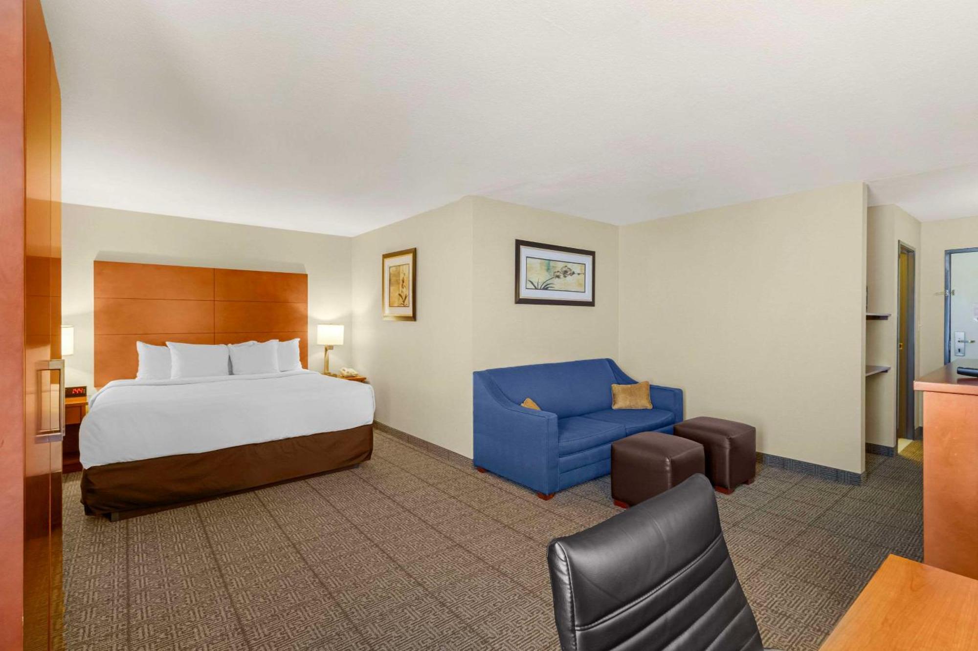 Comfort Inn & Suites Near Fallon Naval Air Station Экстерьер фото