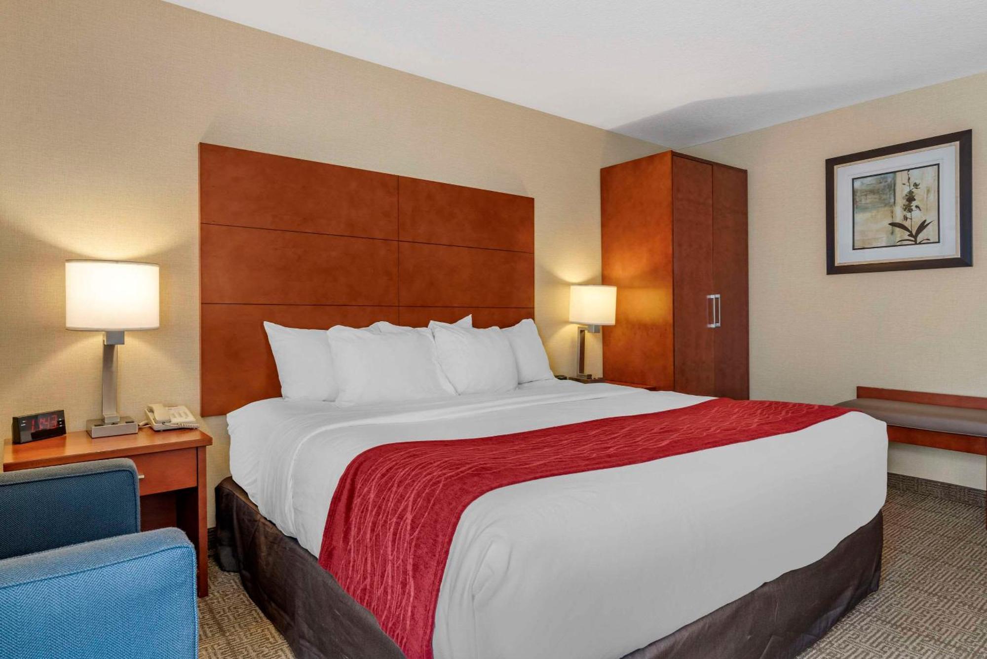 Comfort Inn & Suites Near Fallon Naval Air Station Экстерьер фото