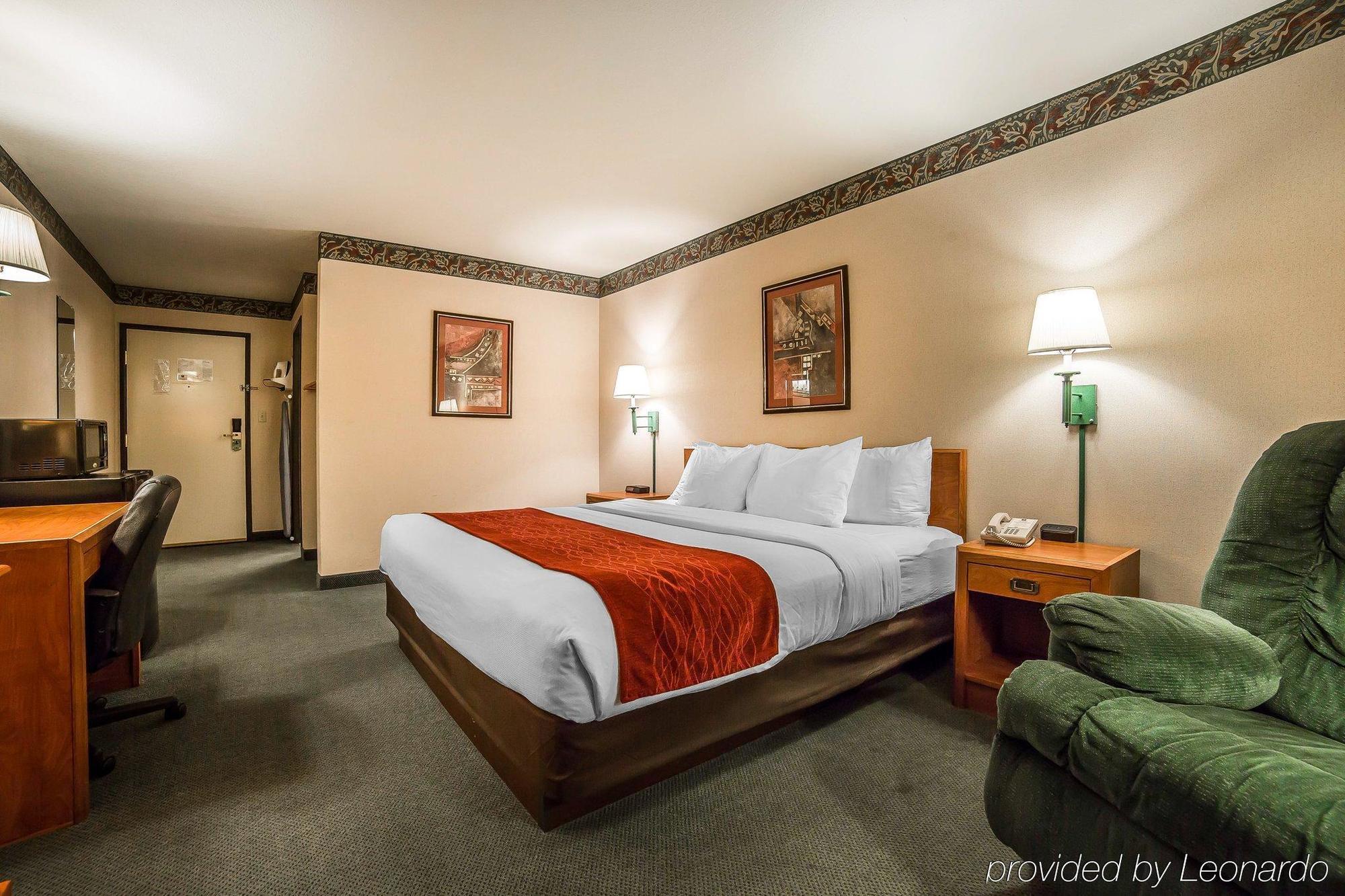 Comfort Inn & Suites Near Fallon Naval Air Station Экстерьер фото