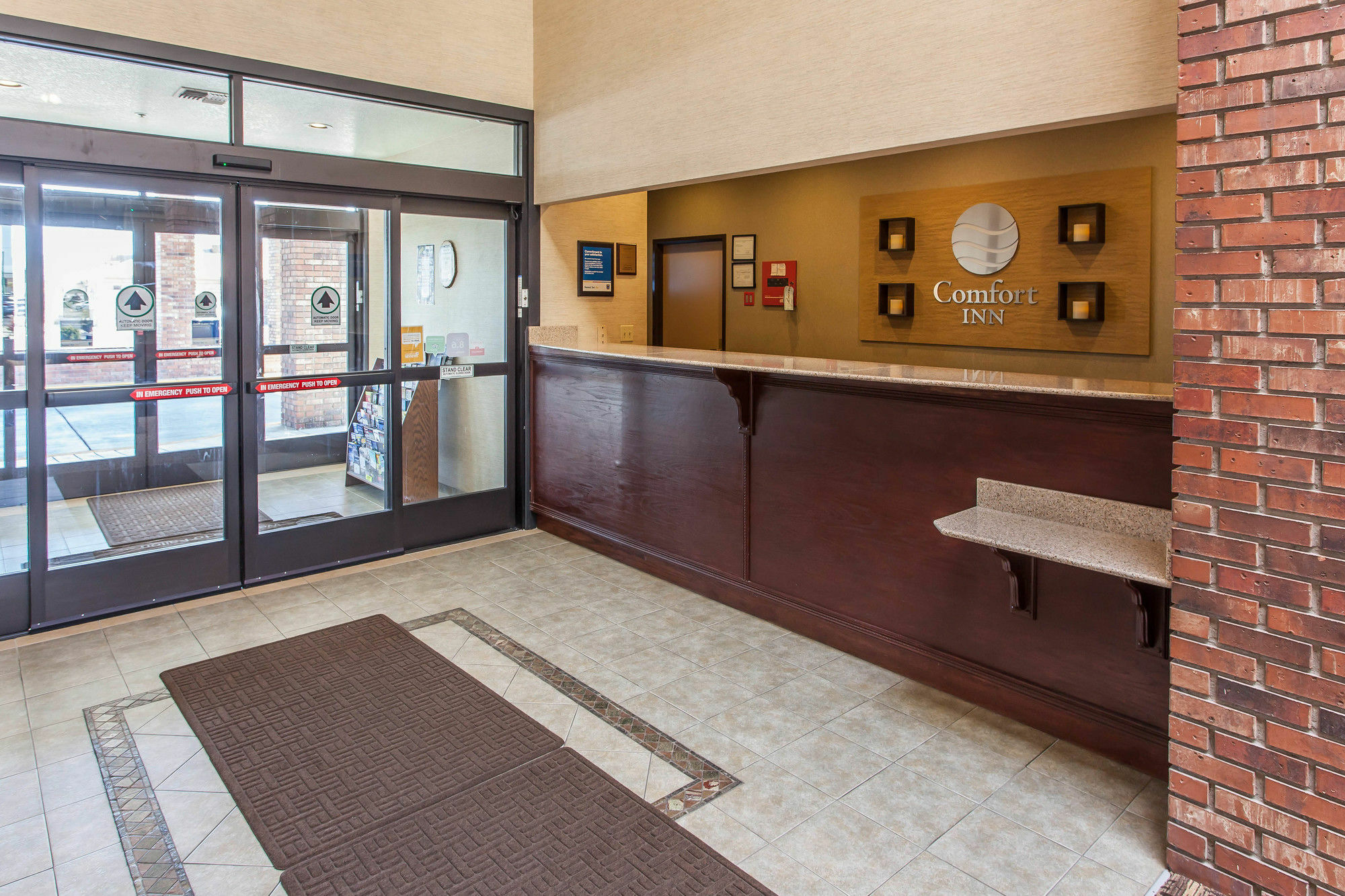 Comfort Inn & Suites Near Fallon Naval Air Station Экстерьер фото