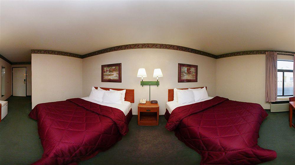 Comfort Inn & Suites Near Fallon Naval Air Station Экстерьер фото